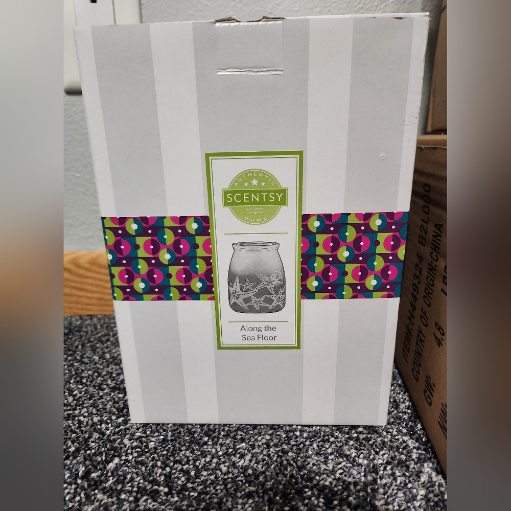 Scentsy Along the Sea Floor warmer